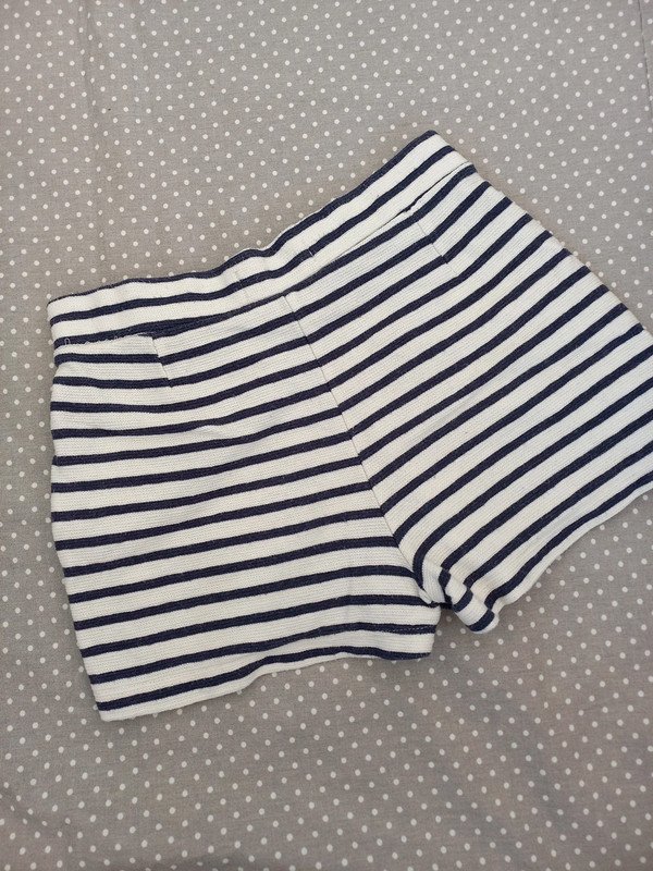 Zara Shorts Gr 140, Mädchen, Baumwolle, Ringel, maritim, Sommer, kurze Hose