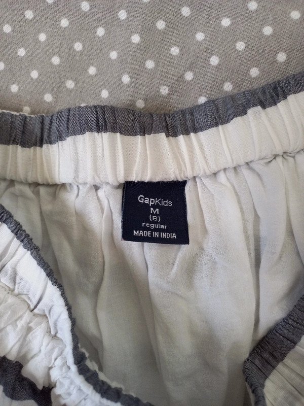 TOP ZUSTAND! GAP Rock Gr 128 Mädchen, Vintage, creme, navy, Ringel, Stickereien, Frühling, Sommer