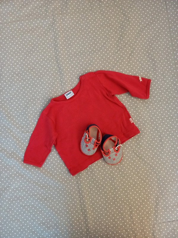 Baby Schühchen + Shirt Set Gr 68, von Pippi, Longsleeve Shirt, rot, Babyboy