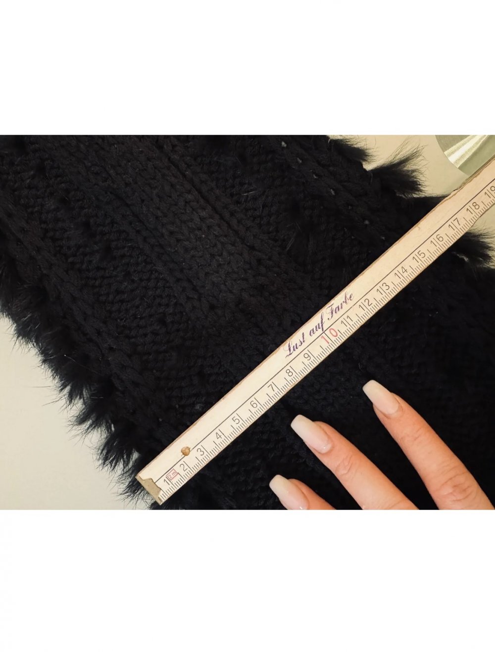 Schöner Schal Strick Strickschal Echt Pelz Fell Schwarz Winterschal 200 X 15cm