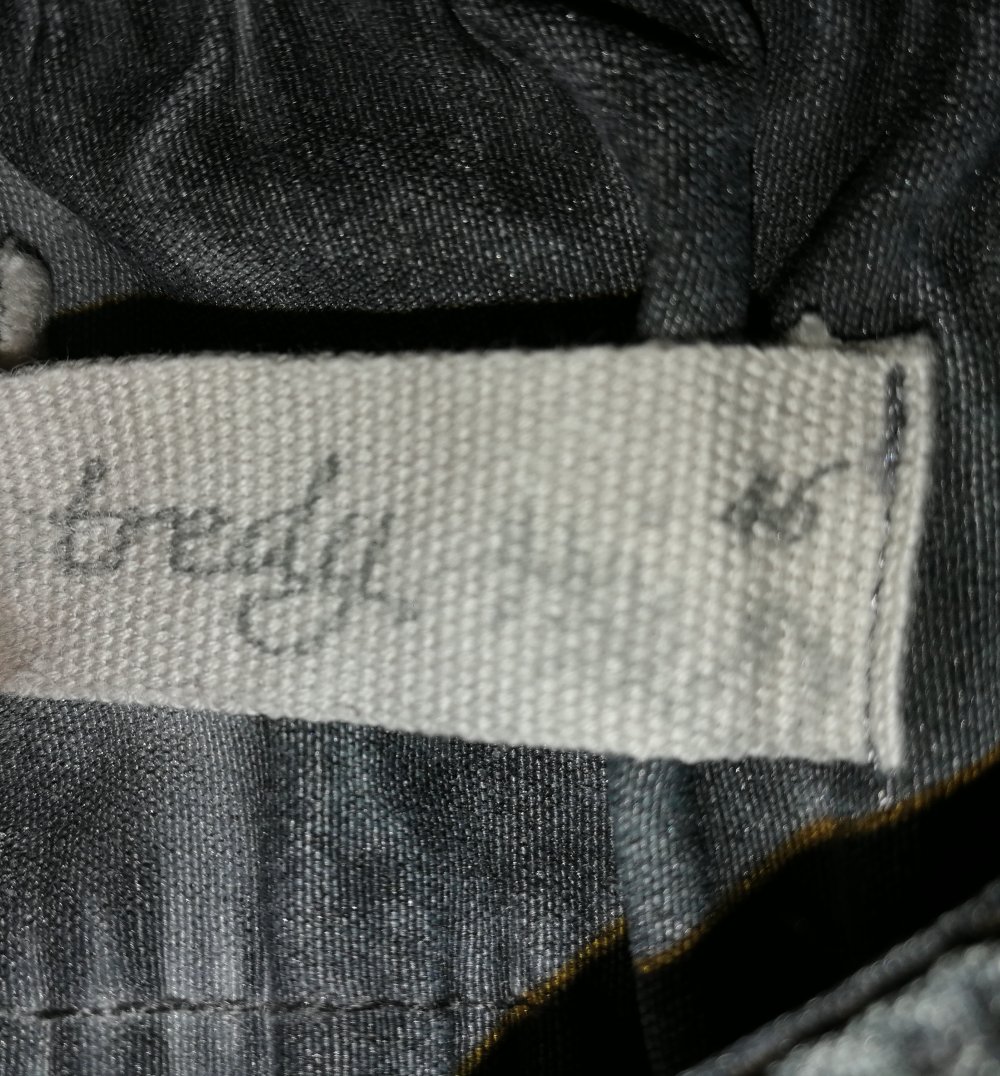 graue Hose von Tredy (Gr. 46)