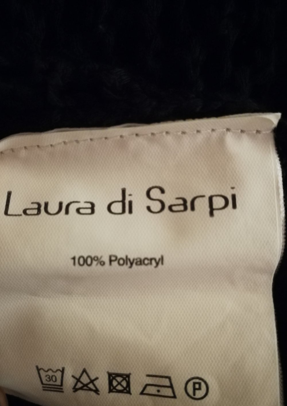 schwarzer Strickpullover (Gr. 44)