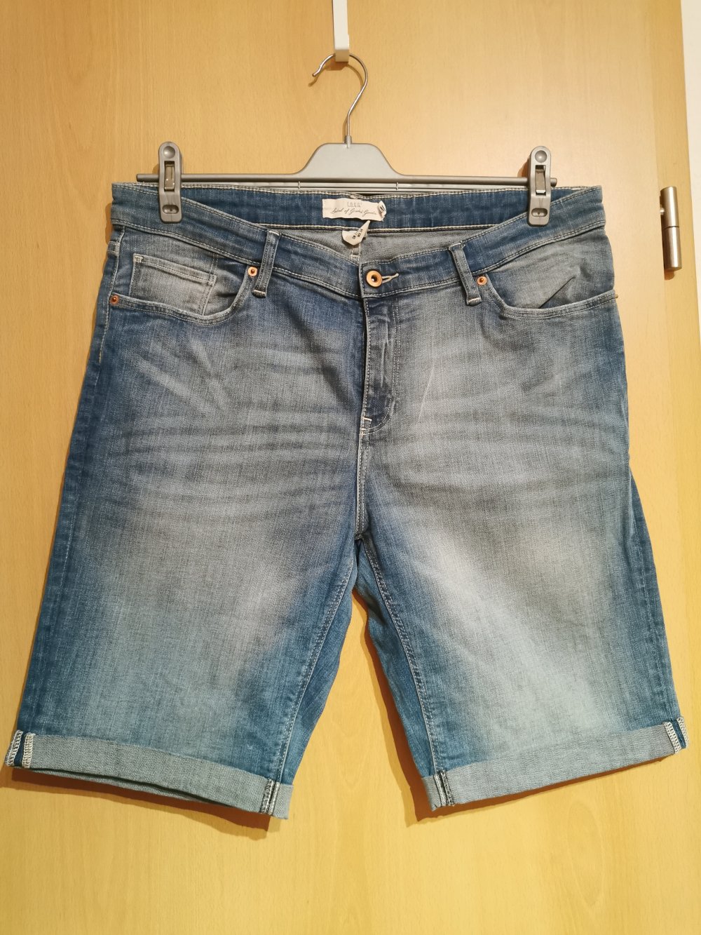 kurze Jeans von H&M (Gr. 34)