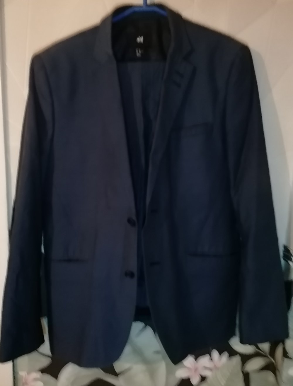 Anzug von H&M