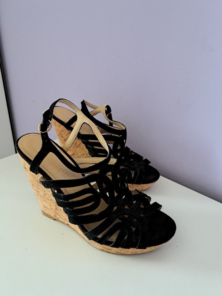  H&M Wegdes Gr. 37 Sandalen Keilabsatz Schuhe