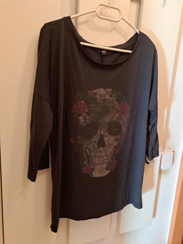  Pimkie Shirt Gr. S Totenkopf Skull