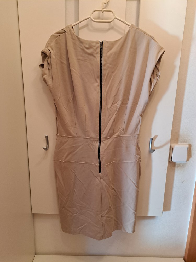 Etuikleid Gr. S von One Green Elephant Business