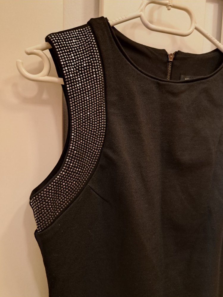 Mango Etuikleid Gr. S Strass