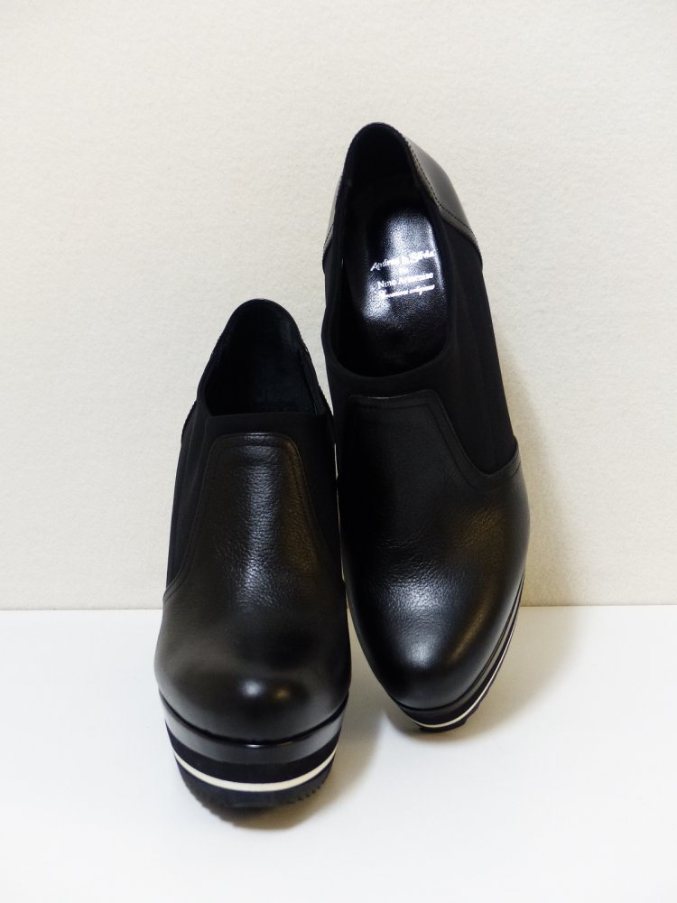 Plateau Pumps von Andrea & Silvia per Nino Armenise