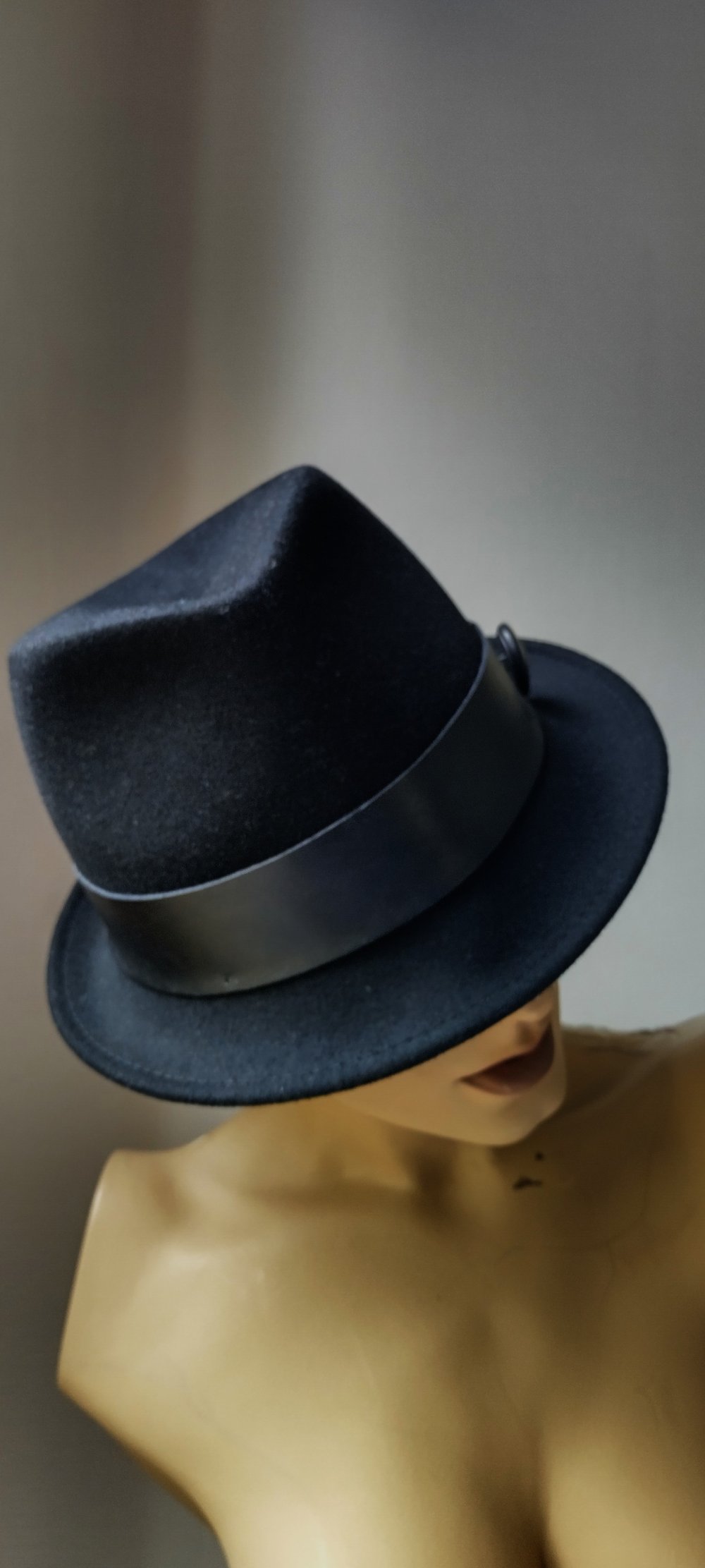 Hut, 100% Wolle, Lederband, Gr.57