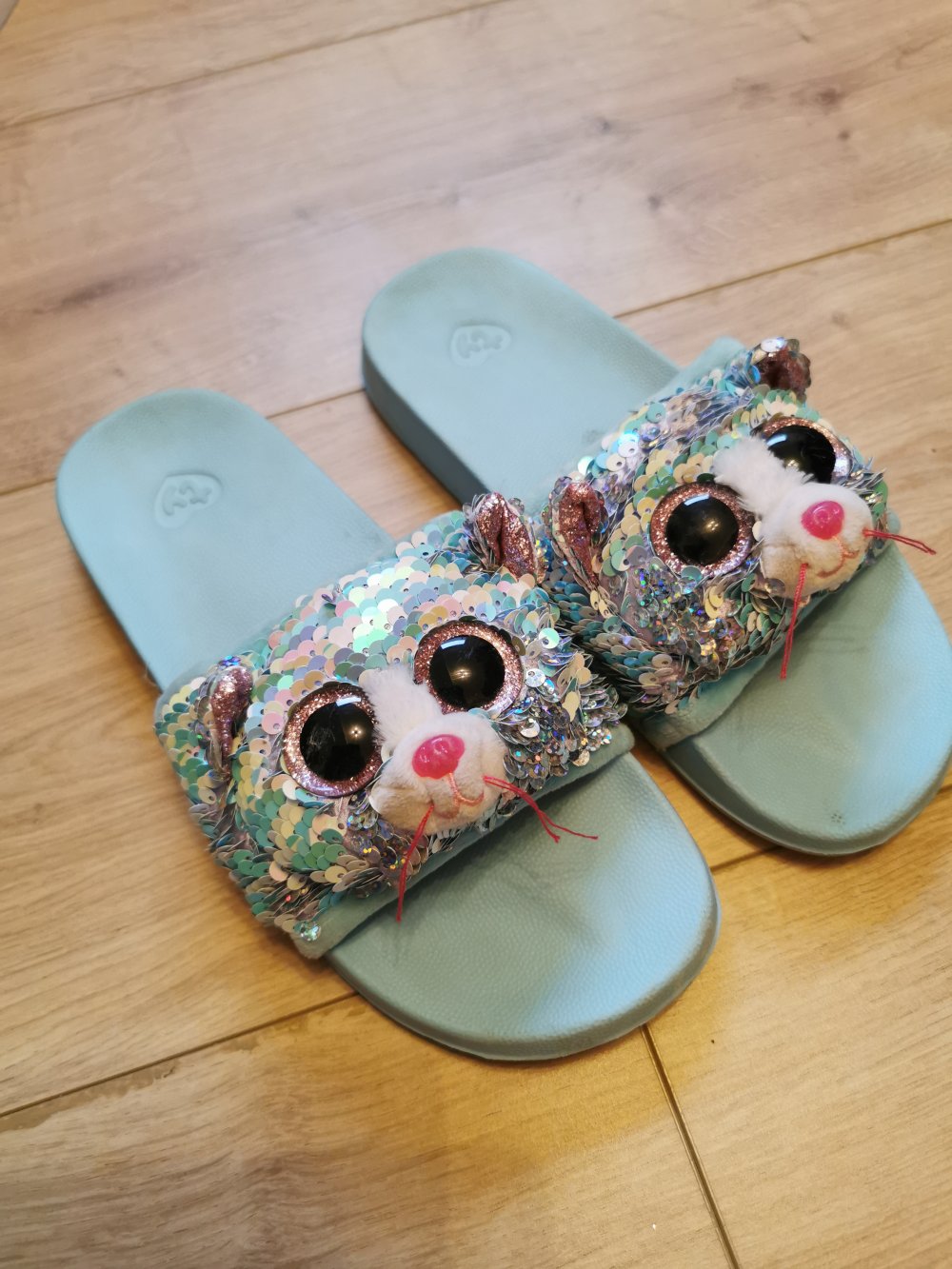 Süsse Schuhe mit Glitzer Pailletten ca 32