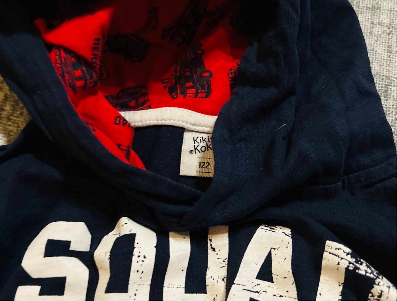 Langarmshirt mit Kaputze