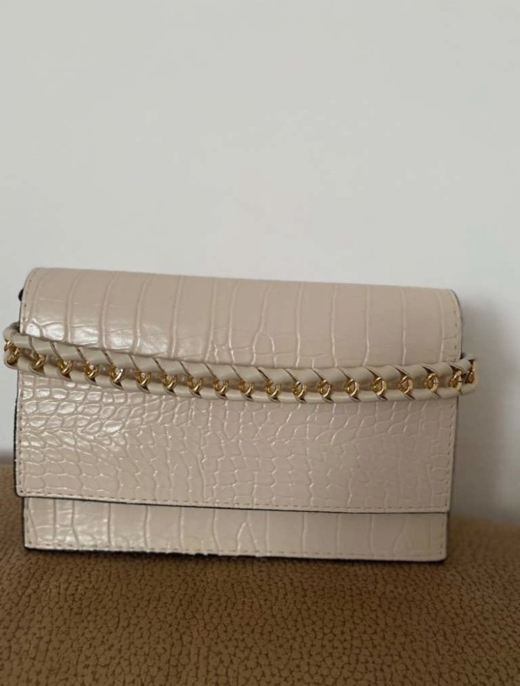 Tasche/ Umhängetasche/ Handtasche