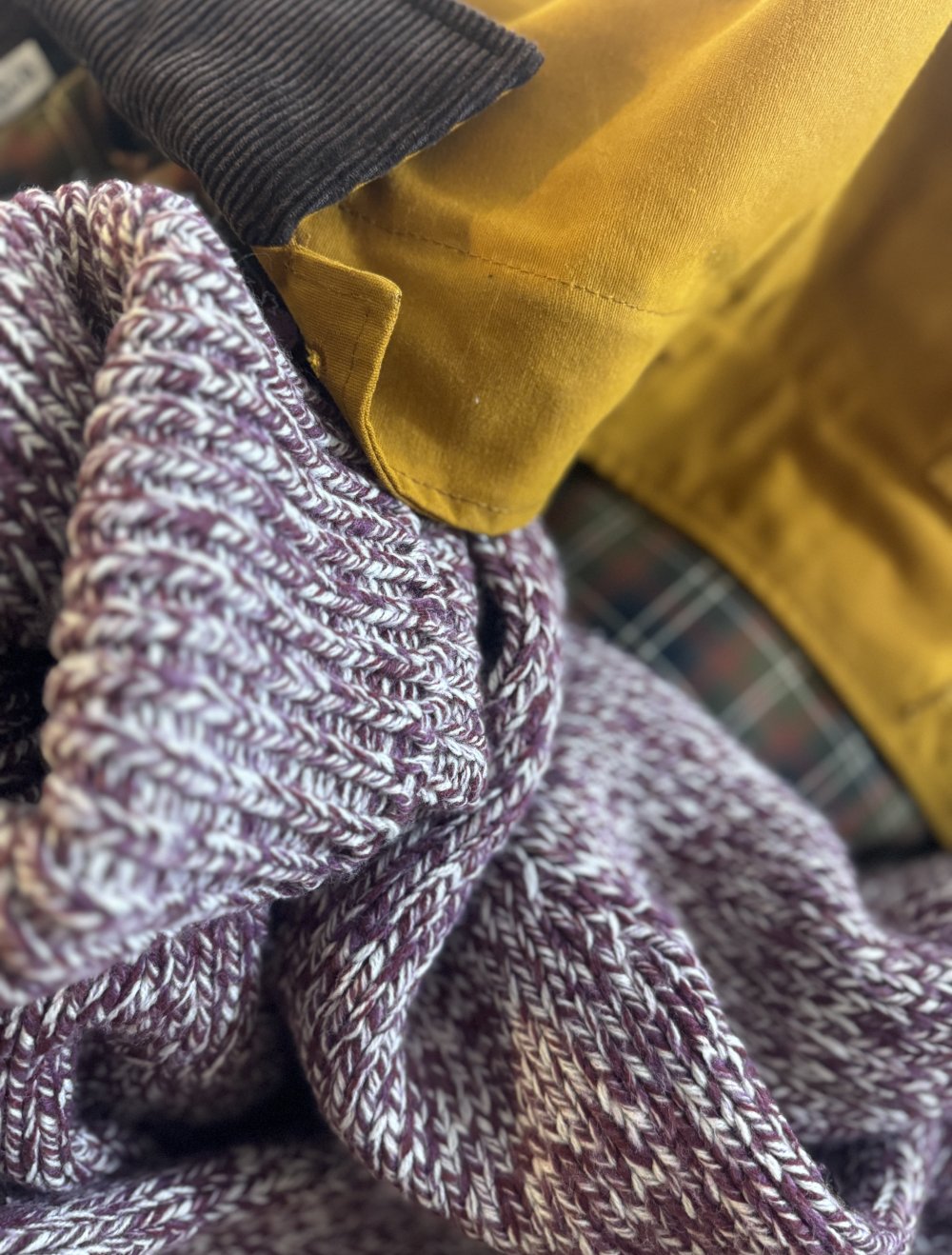 Strickkleid Lilarot/weiss Zara Größe S