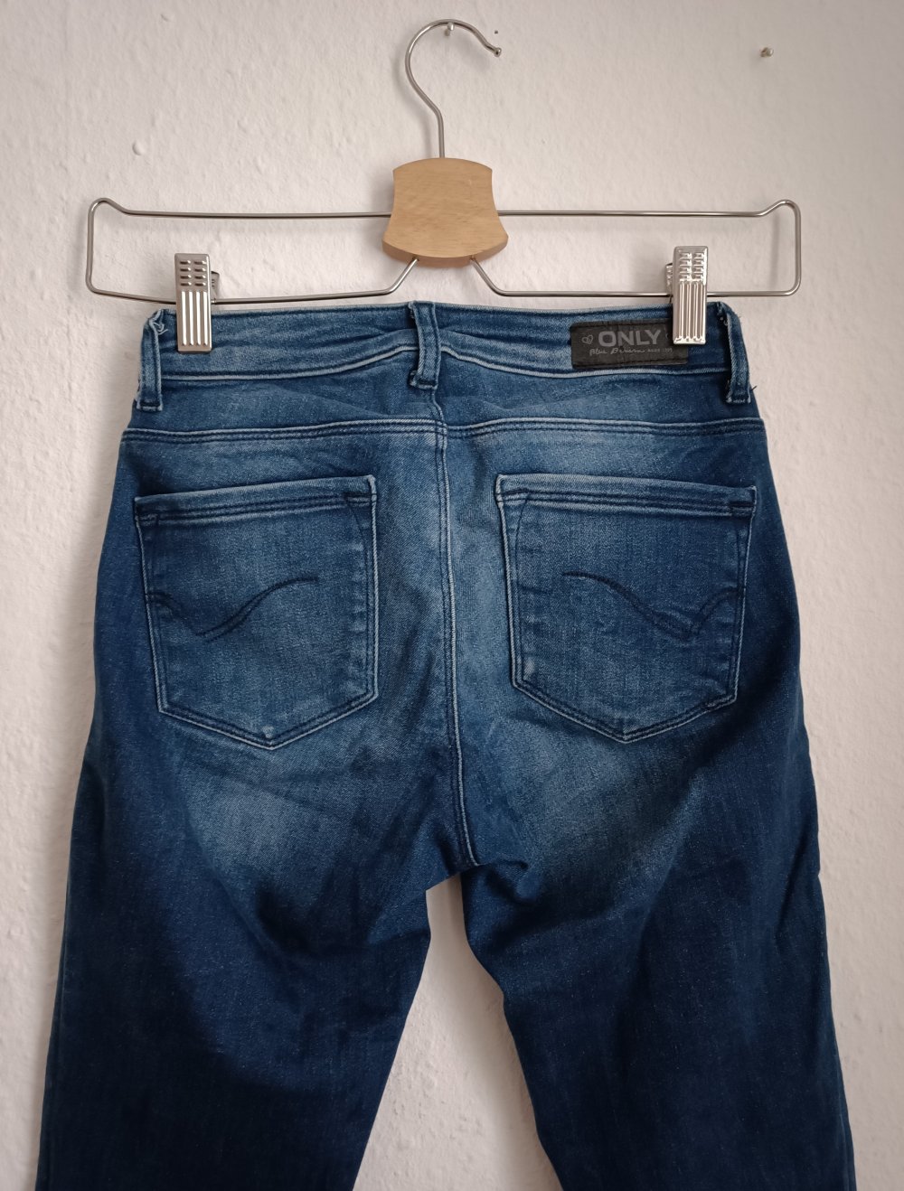 Dunkelblaue Jeans von Vero Moda (Carmen W25)