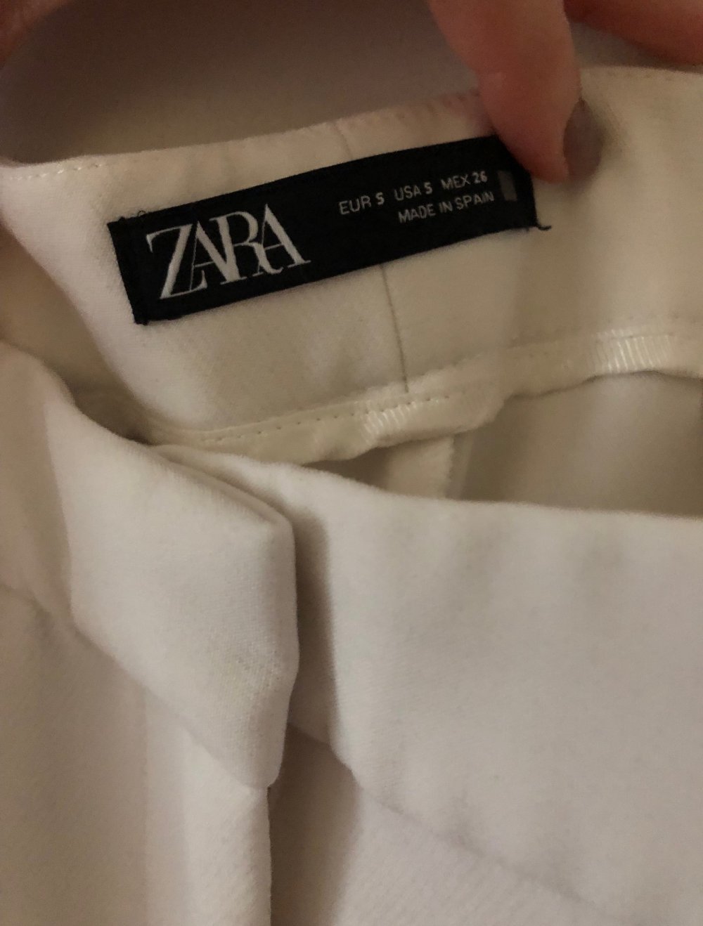 elegante weiße Hose