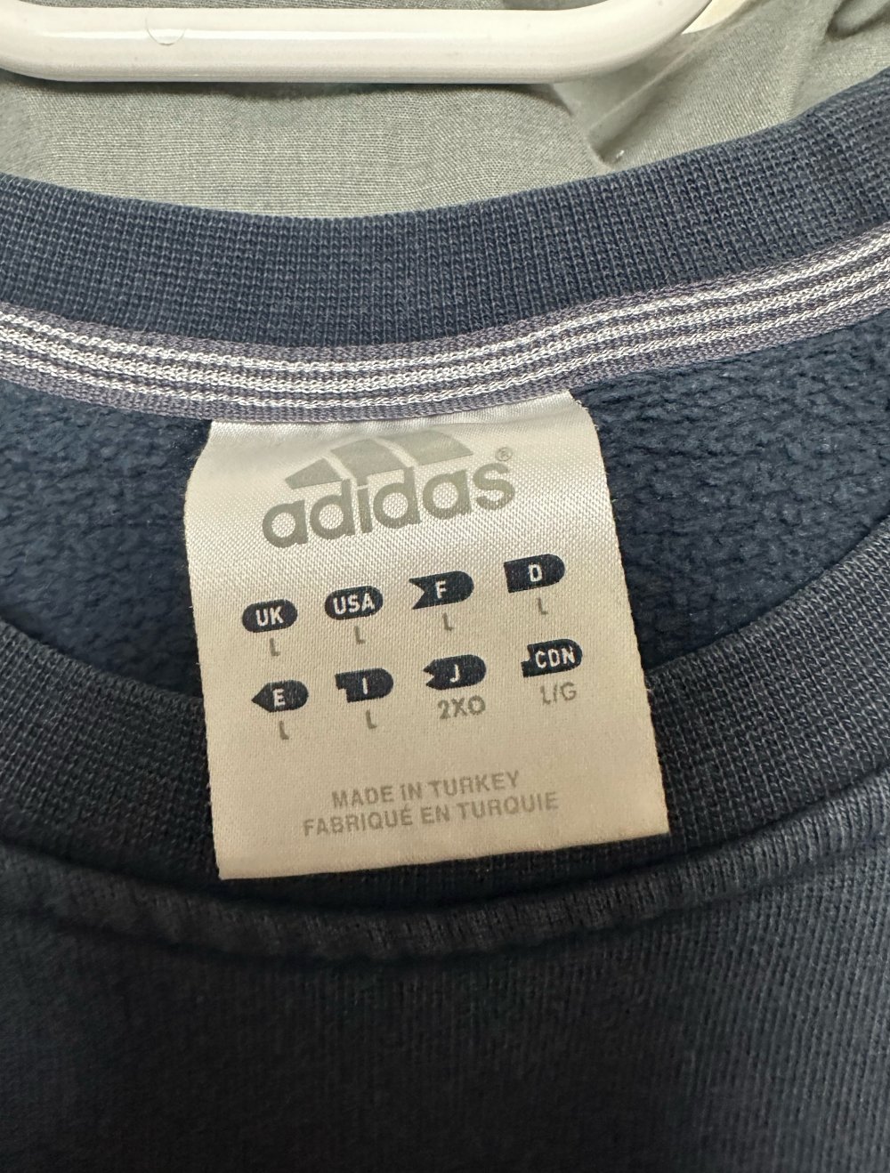 Vintage Adidas Pullover