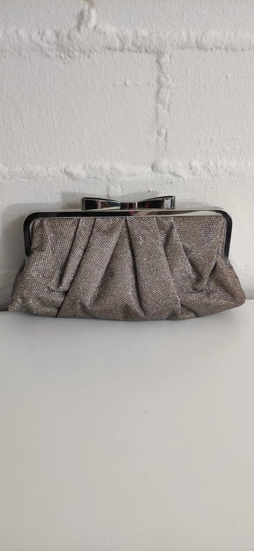 Gold glitzernde Clutch