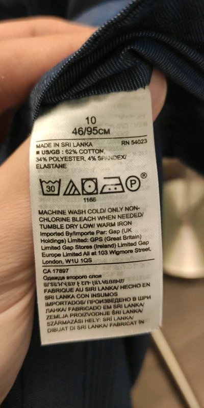 Ärmellose Jeansbluse mit Stehkragen