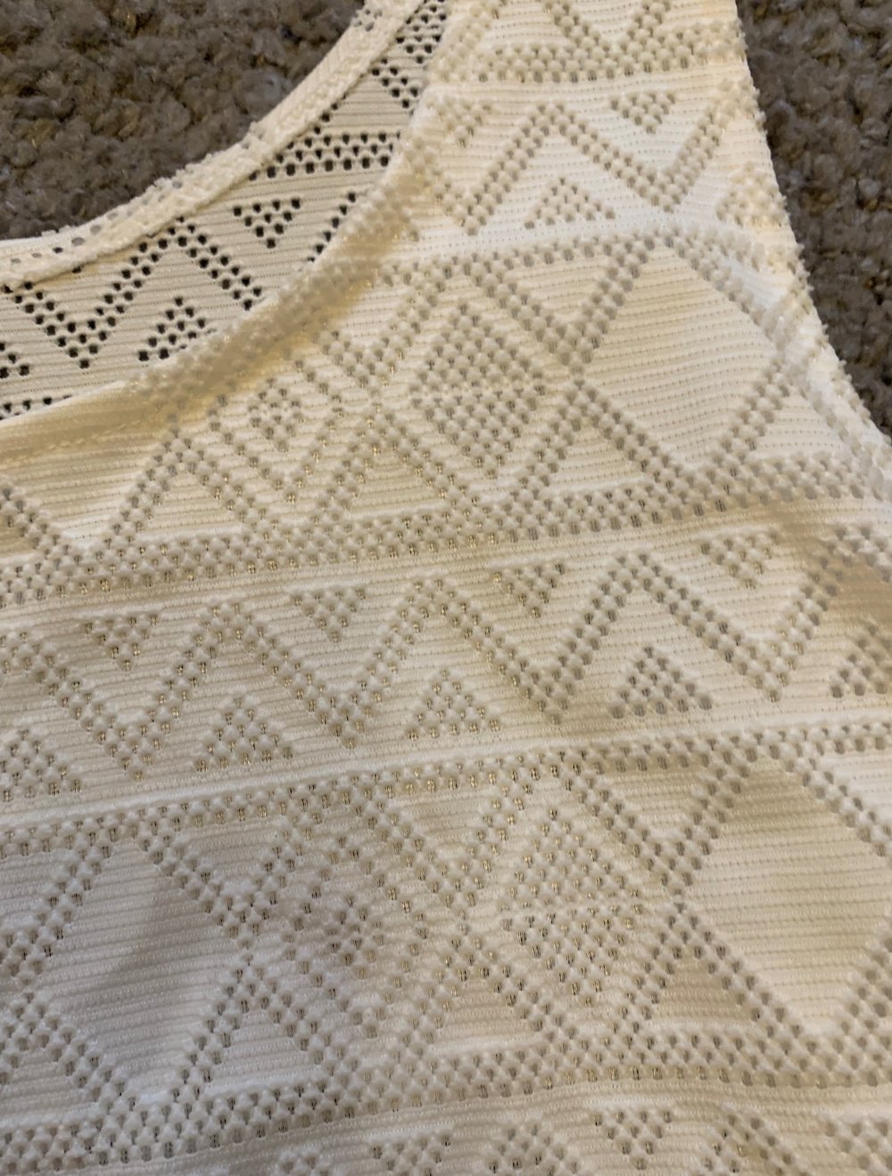 Spitzentop mit Fransen