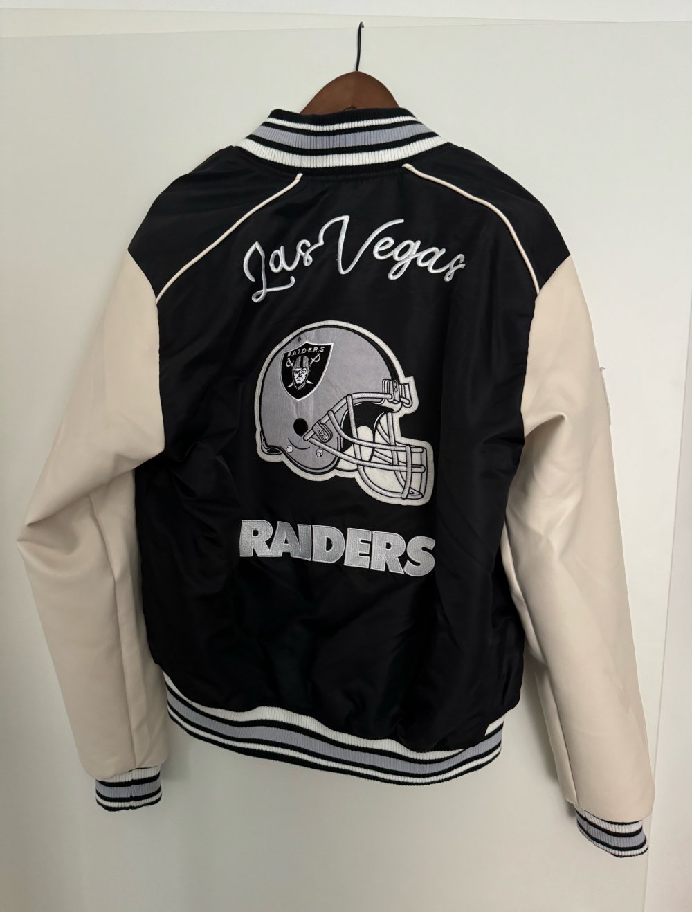 Raiders Collegejacke Pull & Bear M
