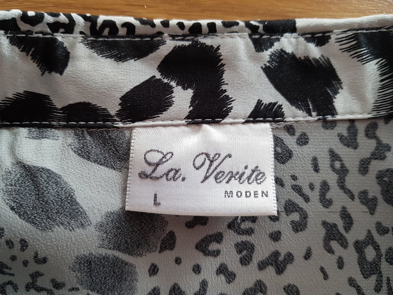 Damen-Bluse silber-schwarz - Größe: L