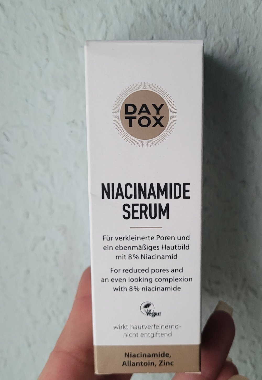 Daytox niacinamide serum
