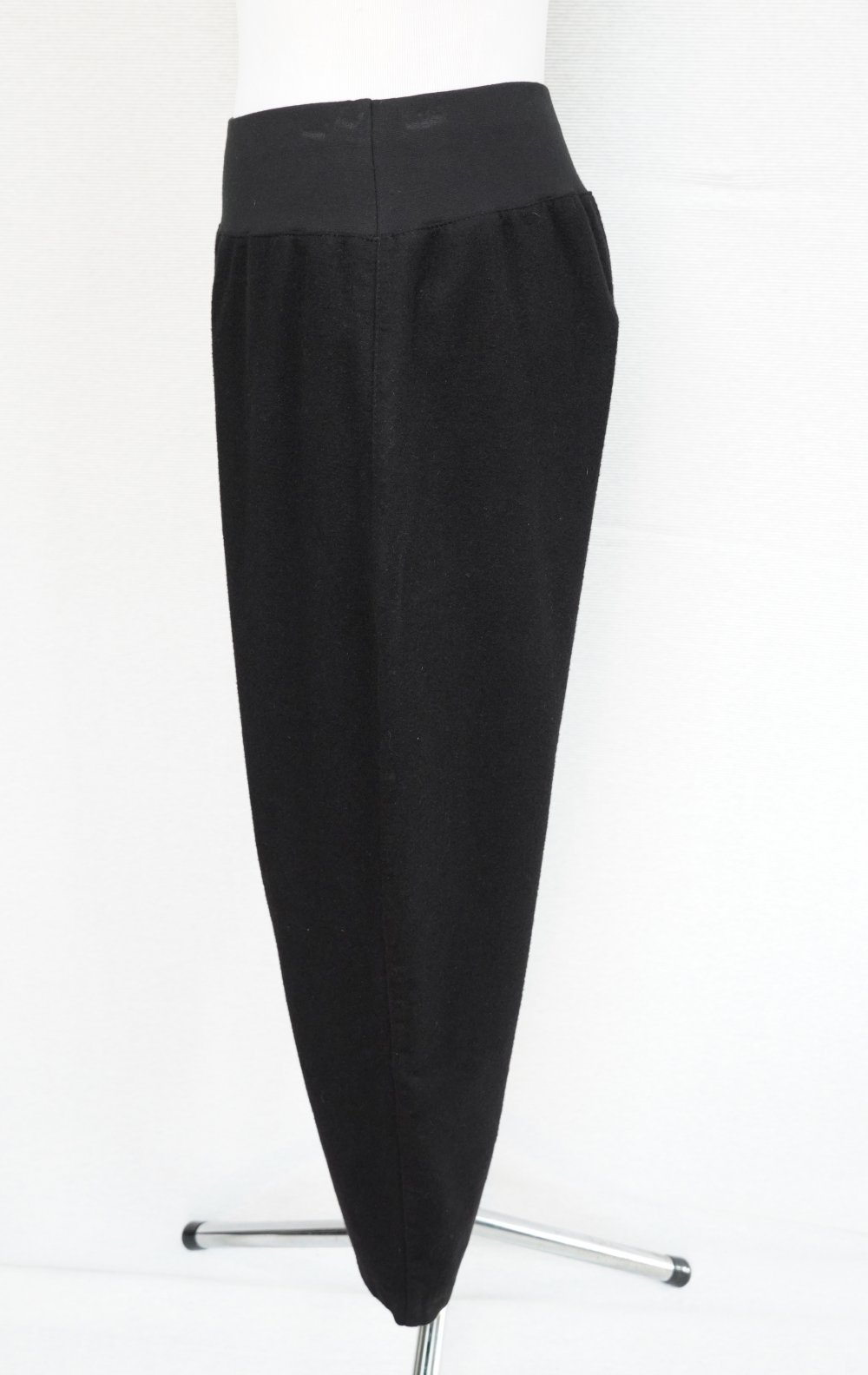 Schwarze Wollhose Gr. 40 - 42 Hose mit tiefen Schritt, drop crotch