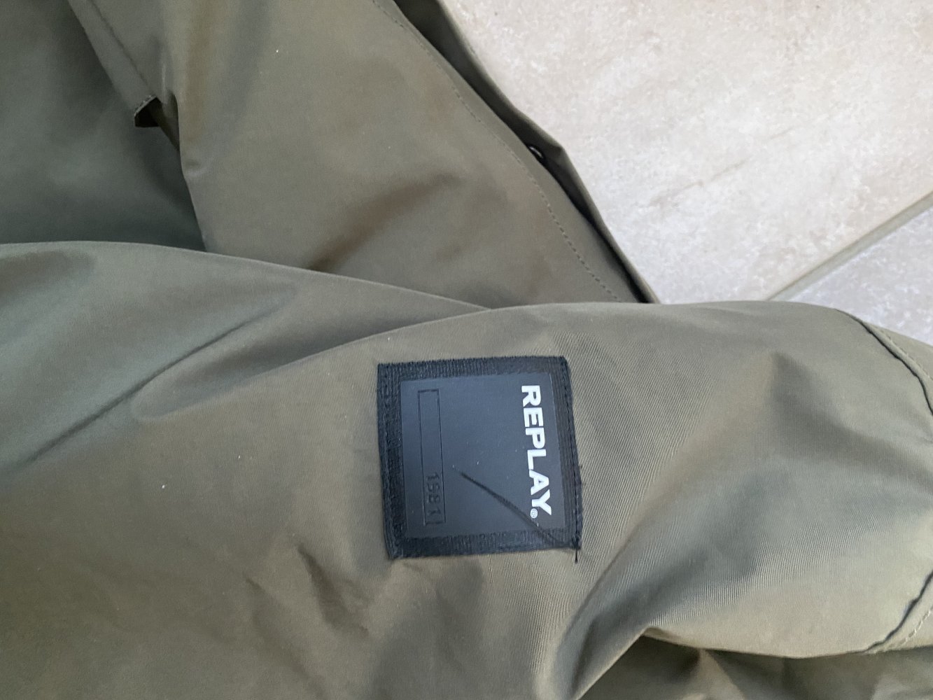 Parka von der Marke Replay