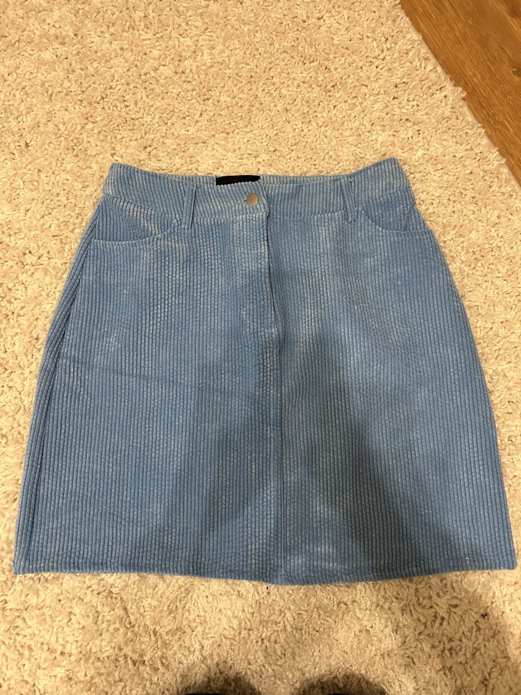 Cordrock hellblau von PIECES