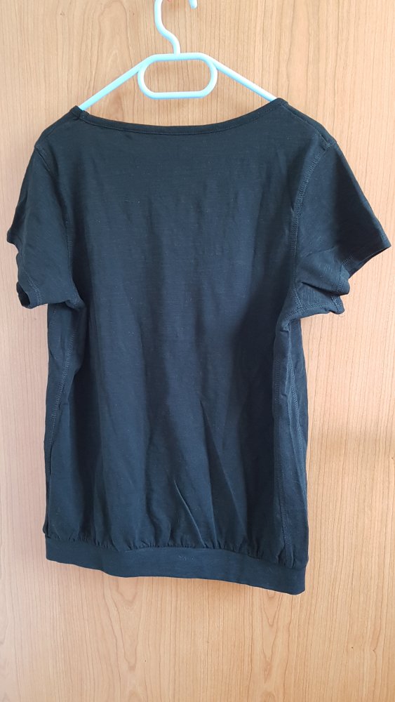 schwarzes ungetragenes T-Shirt Gr. XS von Strauss