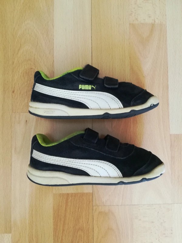 Sneaker/Turnschuh Gr. 27