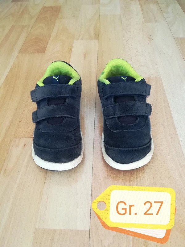 Sneaker/Turnschuh Gr. 27