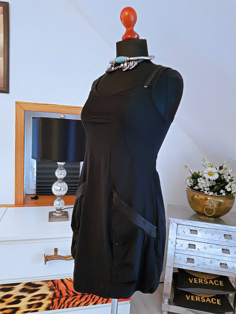 HIGH USE HIGH TECH Damen Kleid schwarz Jerseykleid Ballonkleid Gr.S-M