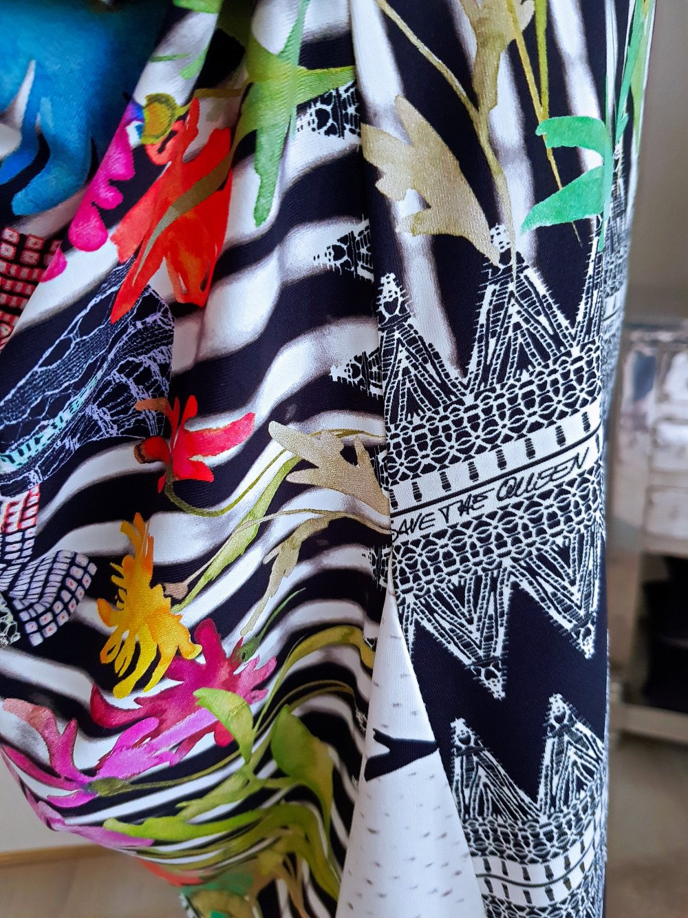 SAVE the QUEEN Damen Kleid bunt Jerseykleid Trägerkleid Gr.S-M