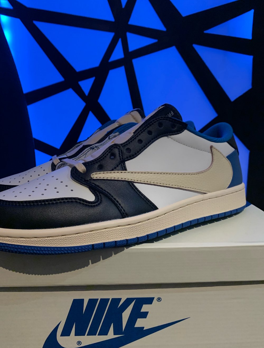 nike jordan 1 low travis scott fregment