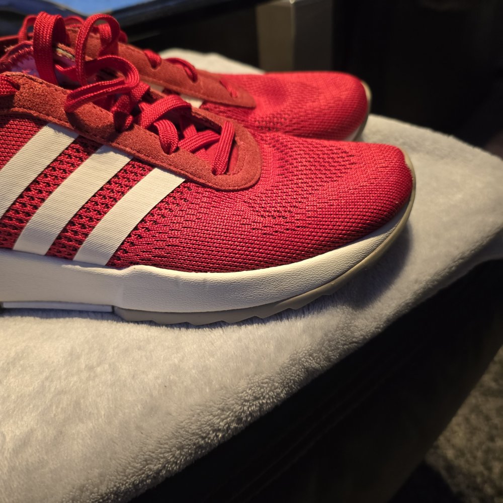 Adidas sneaker Gr 41 1/3