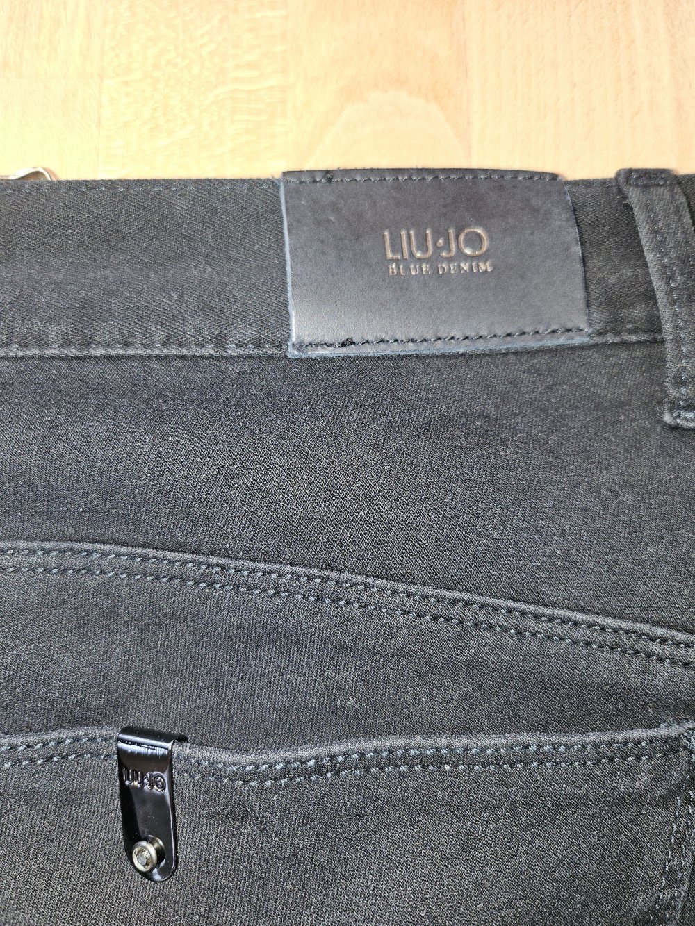 Bottom-Up Skinny-Jeans LIO JO Neu