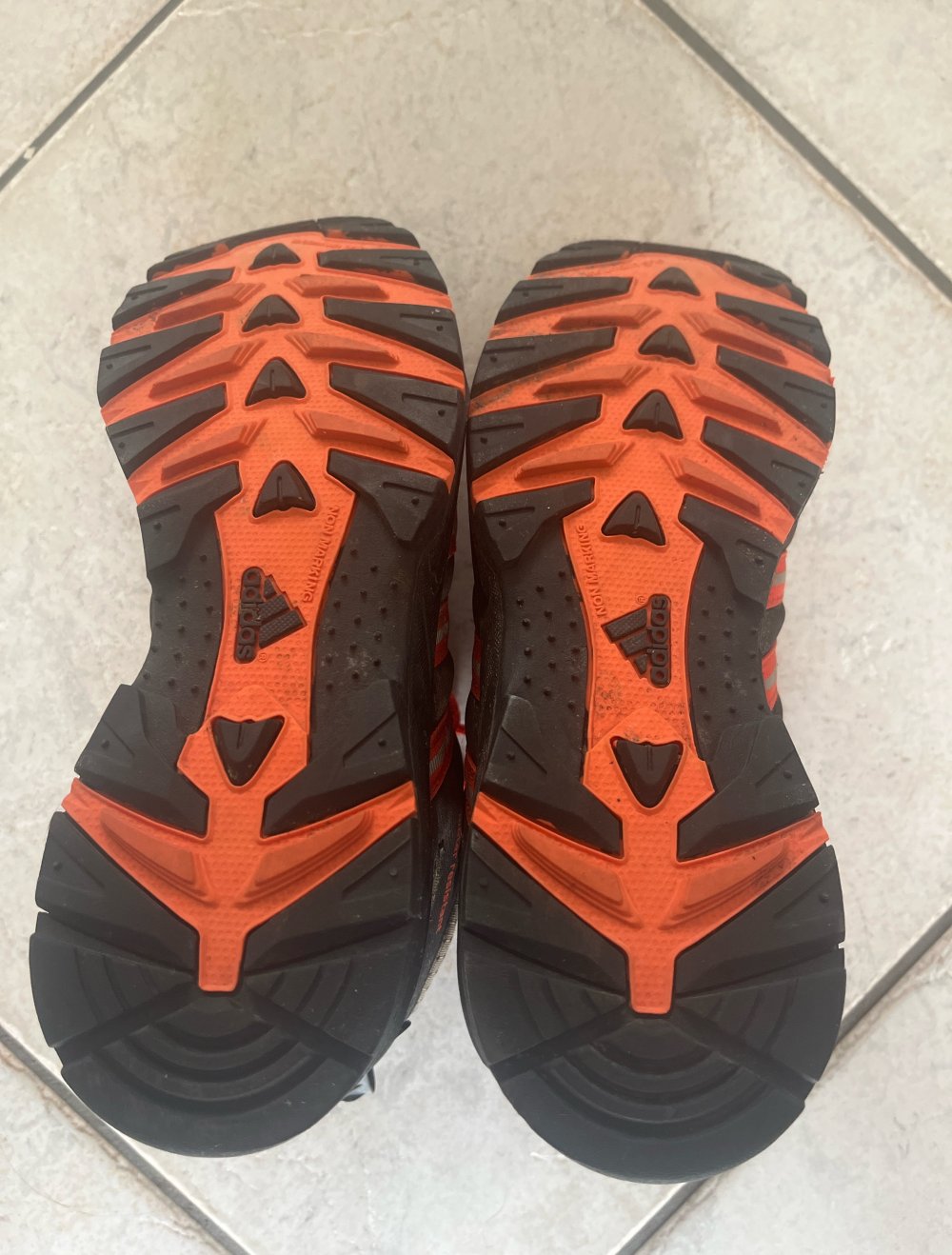 Adidas Wasserfeste Wanderstiefel