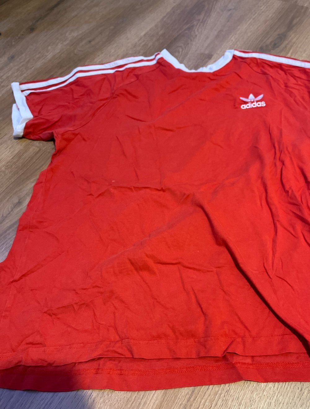 Adidas T-Shirt