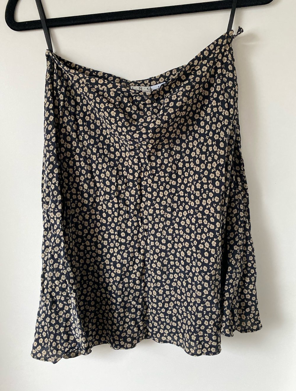 Leichter Blümchenrock