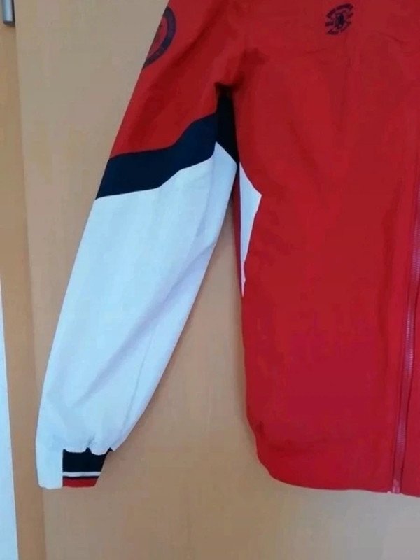 neue Wind/ Regenjacke Gr.S