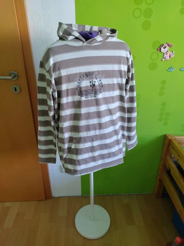 Kapuzenpulli Gr. 170/176