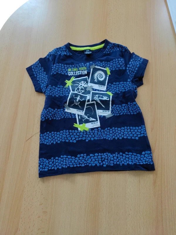 neues T-Shirt Gr.104