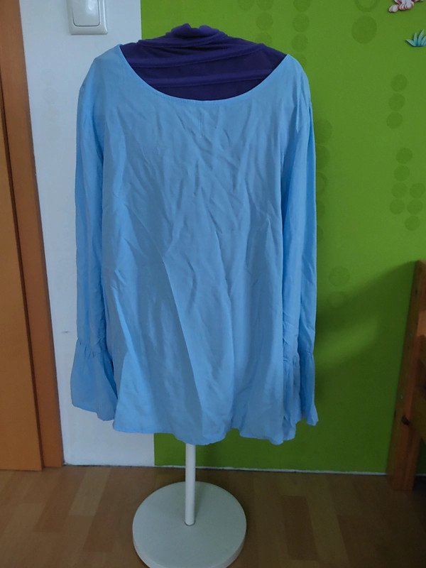 hellblaue Bluse Gr.44