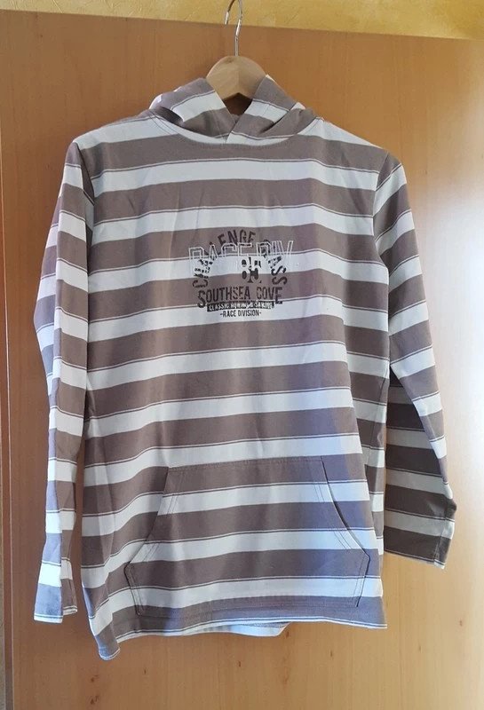 Kapuzenpulli Gr. 170/176