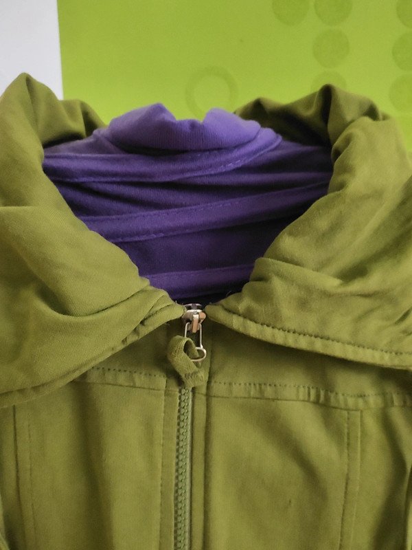 leichte grüne Jacke Gr.42