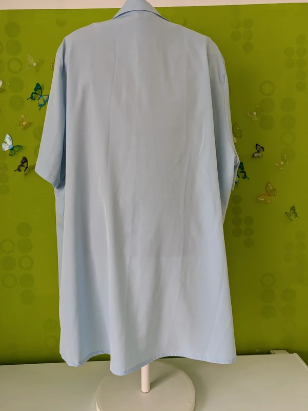 hellblaue Bluse Gr.50/2