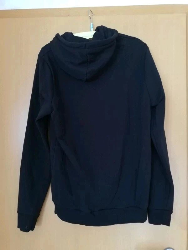 schwarzer Hoodie Gr.M NEU!