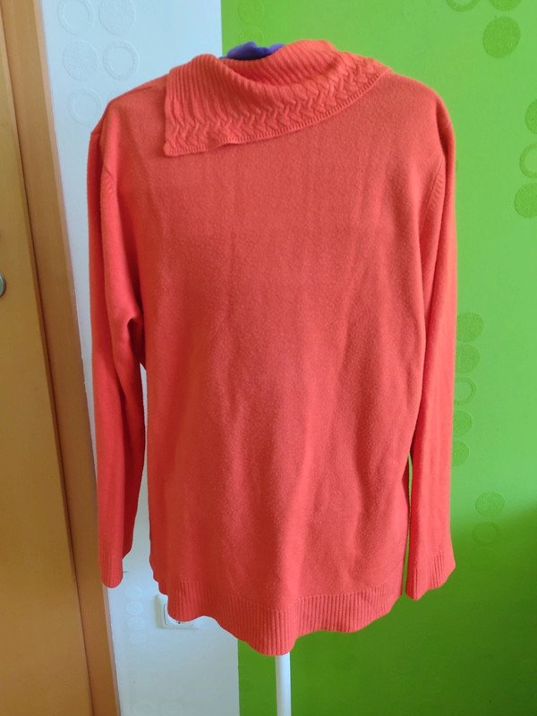 orangener Pullover Gr.L